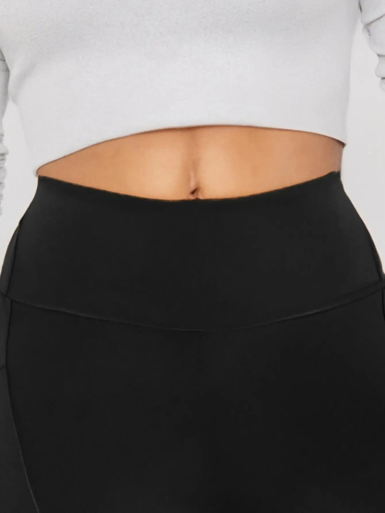 Cozy & Flexible! Women's Black Plus Size High-Waist Yoga Leggings | Perfect For Gym Running Daily Workout