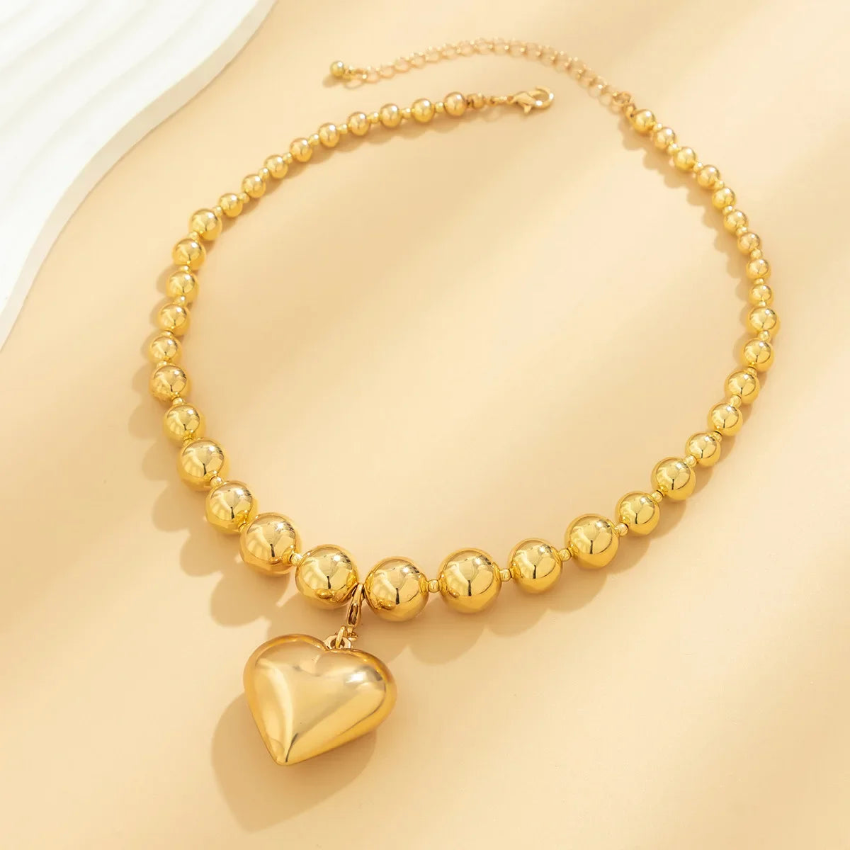 Big CCB Ball Beaded Chain and Heart Pendant Necklace for Women Trendy Choker Collar on the Neck Accessories 2024 Fashion Jewelry