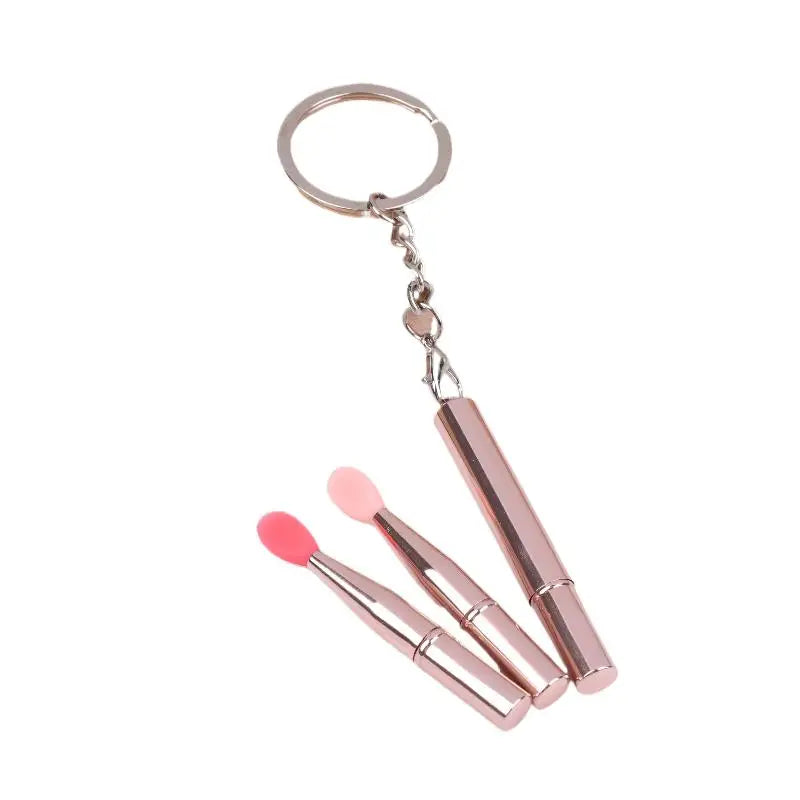 1pcs Portable Multifunctional Silicone Lip Brush With Cover Keychain Dustproof Lipstick Lipstick Brush Eye Shadow Brush