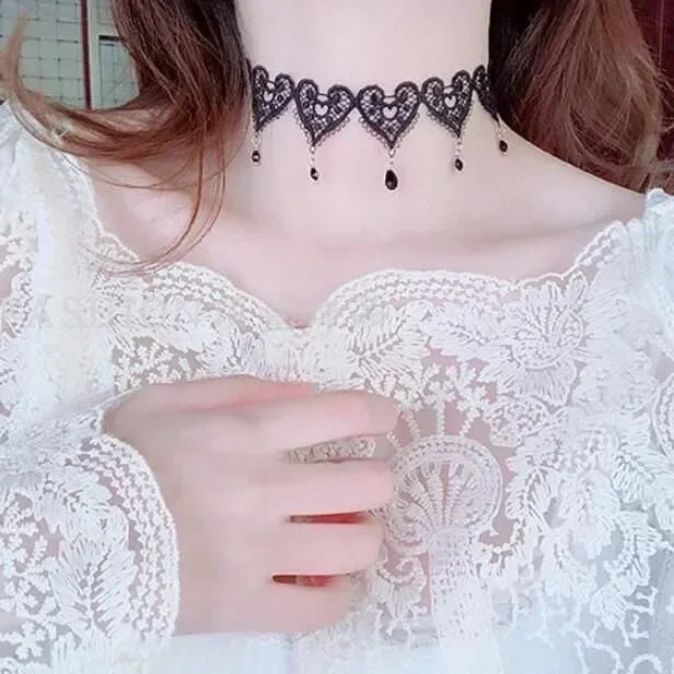 Lady Chokers Leaf Tassel Women Neck Jewelry Accessory Girl Lace Gothic Vintage Sexy Fashion Velvet Rose Beads Flower Necklace