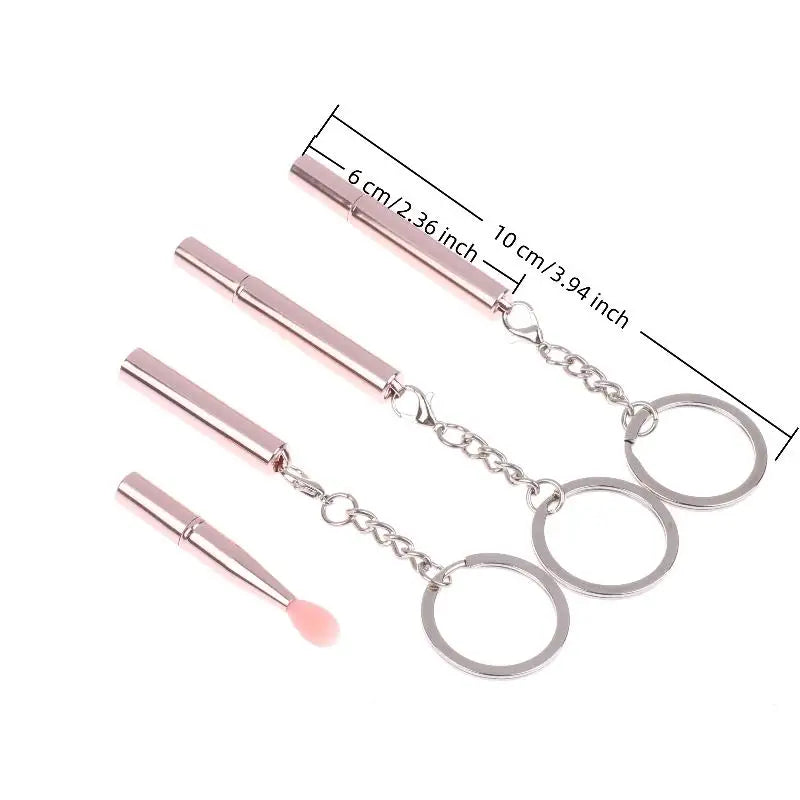 1pcs Portable Multifunctional Silicone Lip Brush With Cover Keychain Dustproof Lipstick Lipstick Brush Eye Shadow Brush