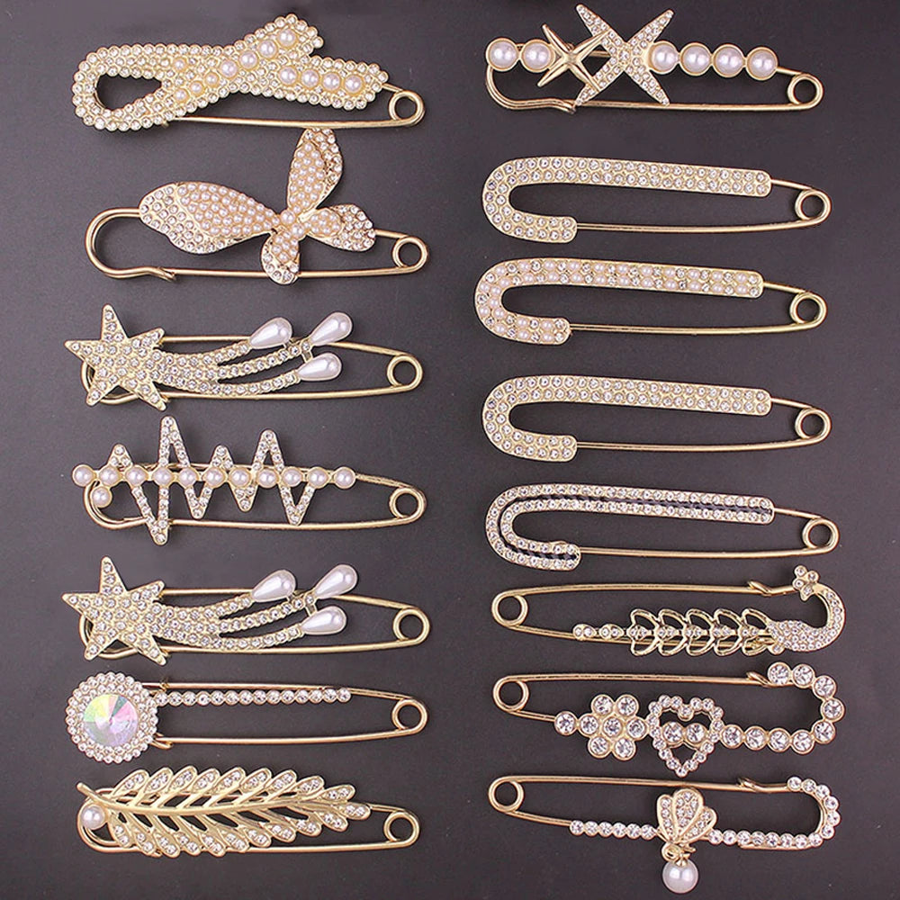 Set of 15/20/25 elegant imitation crystal brooches, featuring butterfly and heart designs for everyday use