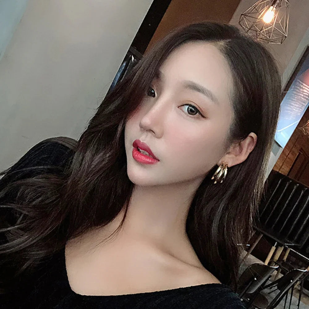Fashion Korean Metal Elegant Hoop Earring Woman 2023 New Vintage Elegant Geometric Statement Earrings Jewelry Accessories