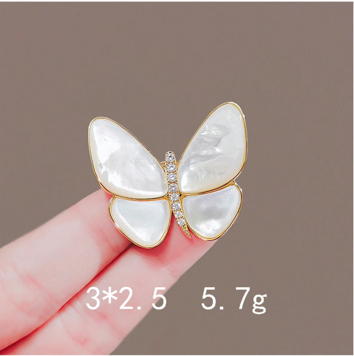 Fashion Pearl butterfly Rhinestone Brooches For Women Elegant Metal Fixed Clothing Pins Daily High-end Jewelry wholesale