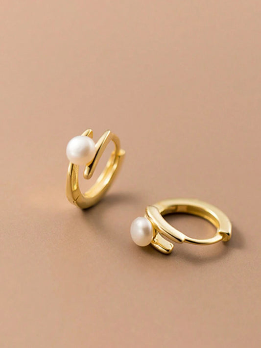 A pair of French gold double-layer pearl curved pearl double-strand earrings