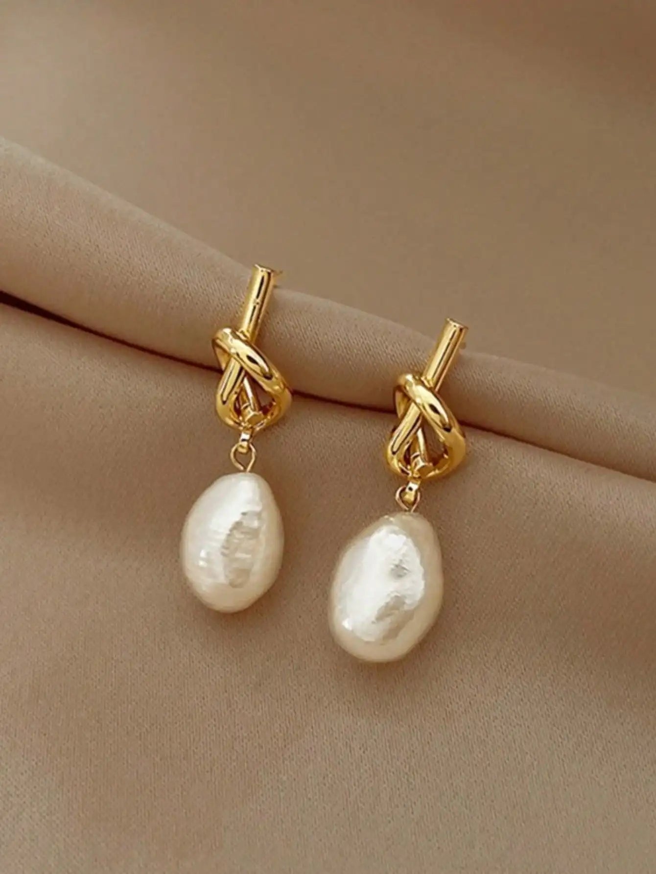 1 pair of knotted pearl minimalist stylish and elegant imitation pearl pendant earrings elegant luxury design earrings with a si