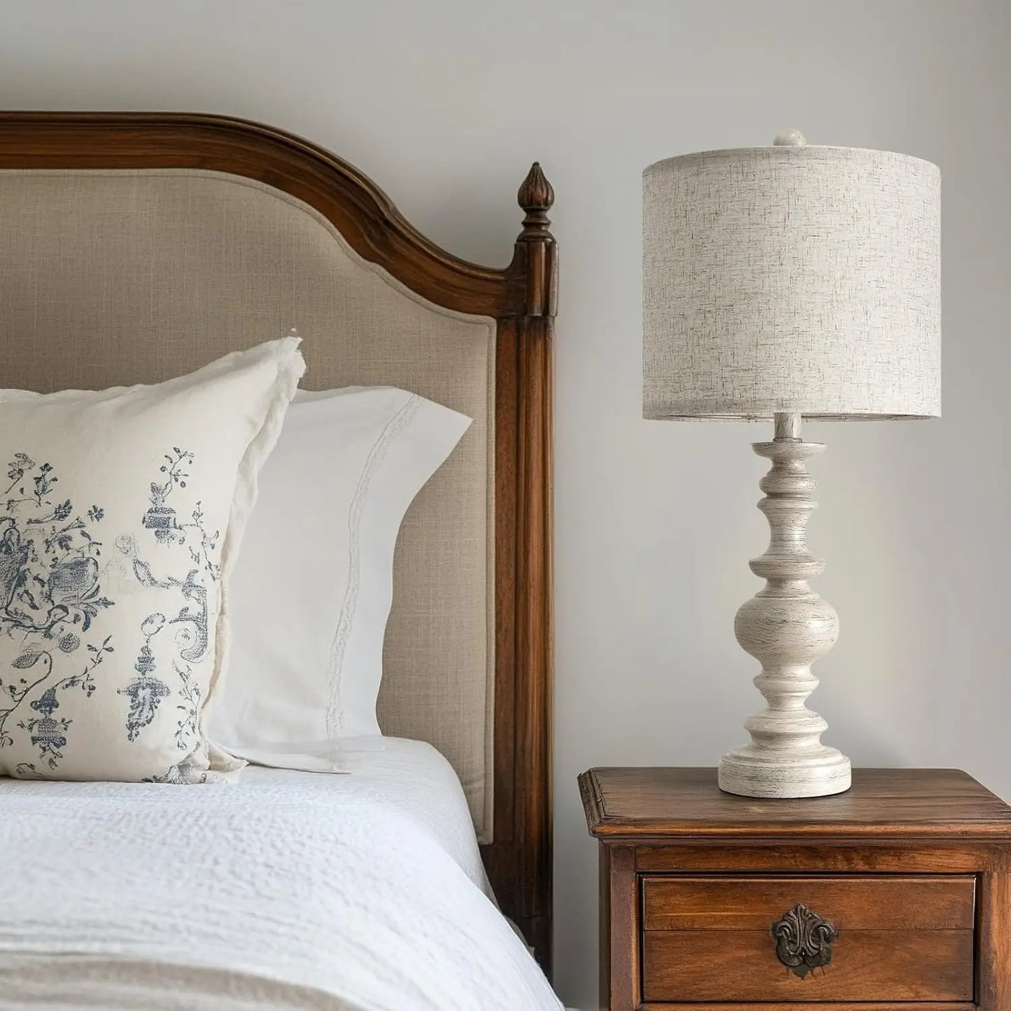 Set of 2 Vintage Farmhouse Table Lamps with Linen Shades, Rustic Bedside Lamps for Living Room and Bedroom
