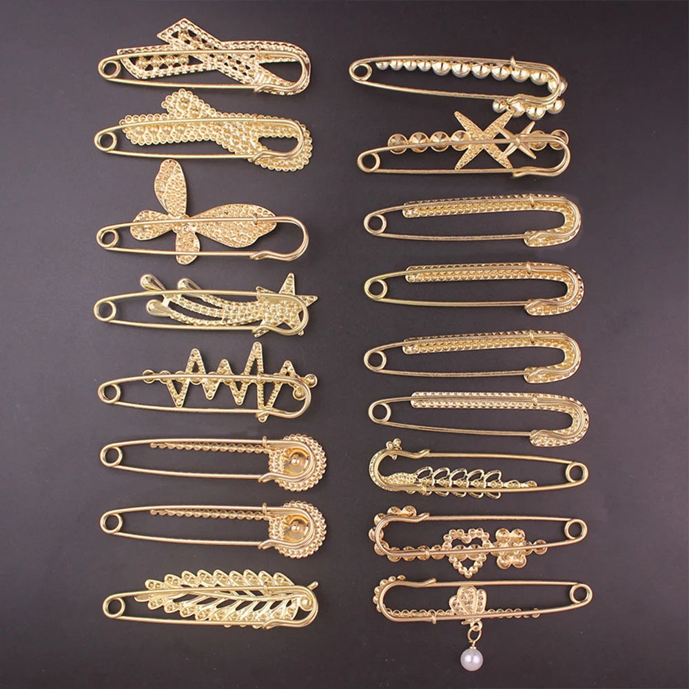 Set of 15/20/25 elegant imitation crystal brooches, featuring butterfly and heart designs for everyday use