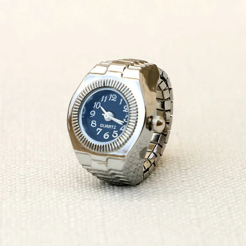 Vintage Punk Finger Watch Mini Elastic Strap Alloy Watches Couple Rings Jewelry Clock Retro Roman Quartz Watch Ring Women Men