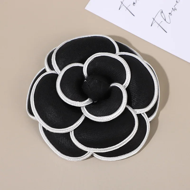 Big Fabric Camellia Brooch Luxury Imitation Wool Pin Brooches for Women Fashion Clothes Corsage Jewelry Accessories Wholesale