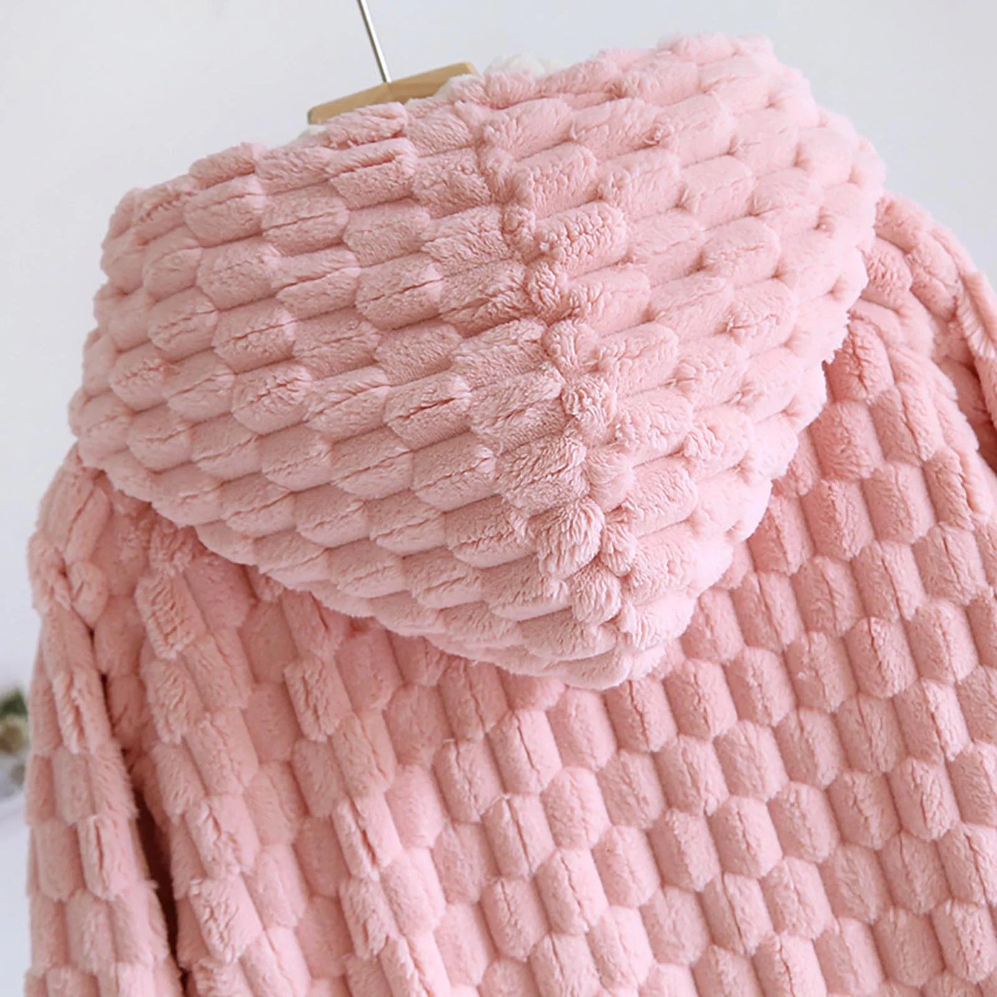 Women'S Loose Hooded Robe Nightgowns With Thick Plush Long Autumn Winter Coral Fleece Bathrobe With Big Pockets Woman Nightwear