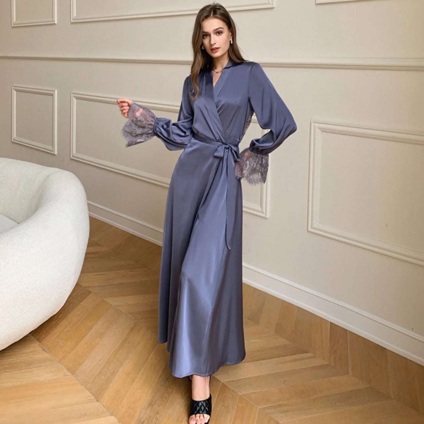 Elegant Women Luxury Sexy Lace Pajama Flare Sleeve Long Cardigan Satin Ice Silk V Neck Backless Kimono Homewear Women Bathrobe