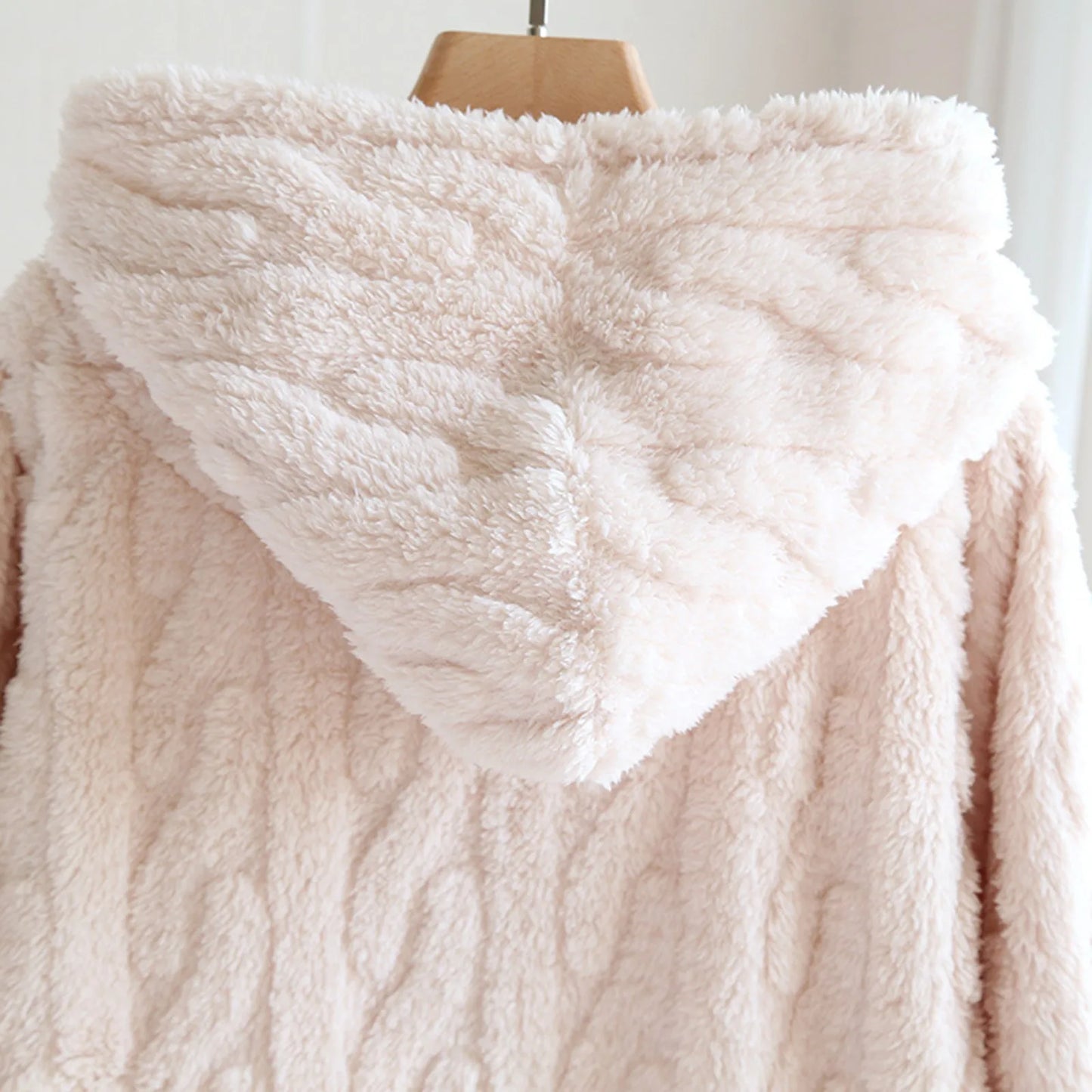 Women'S Loose Hooded Robe Nightgowns With Thick Plush Long Autumn/Winter Coral Fleece Bathrobe With Big Pockets Woman Nightwear