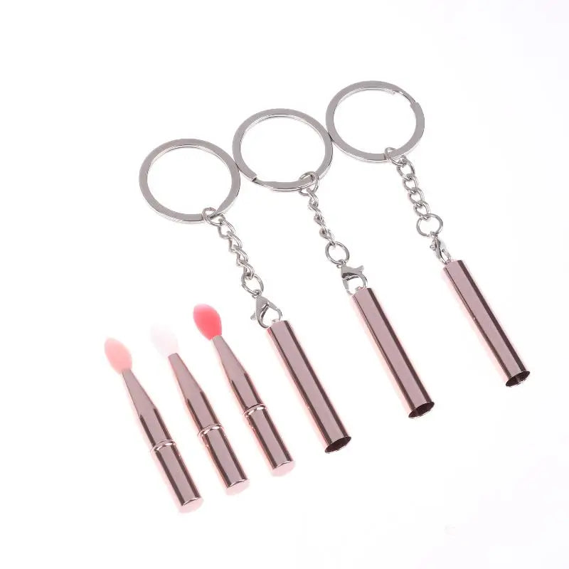 1pcs Portable Multifunctional Silicone Lip Brush With Cover Keychain Dustproof Lipstick Lipstick Brush Eye Shadow Brush