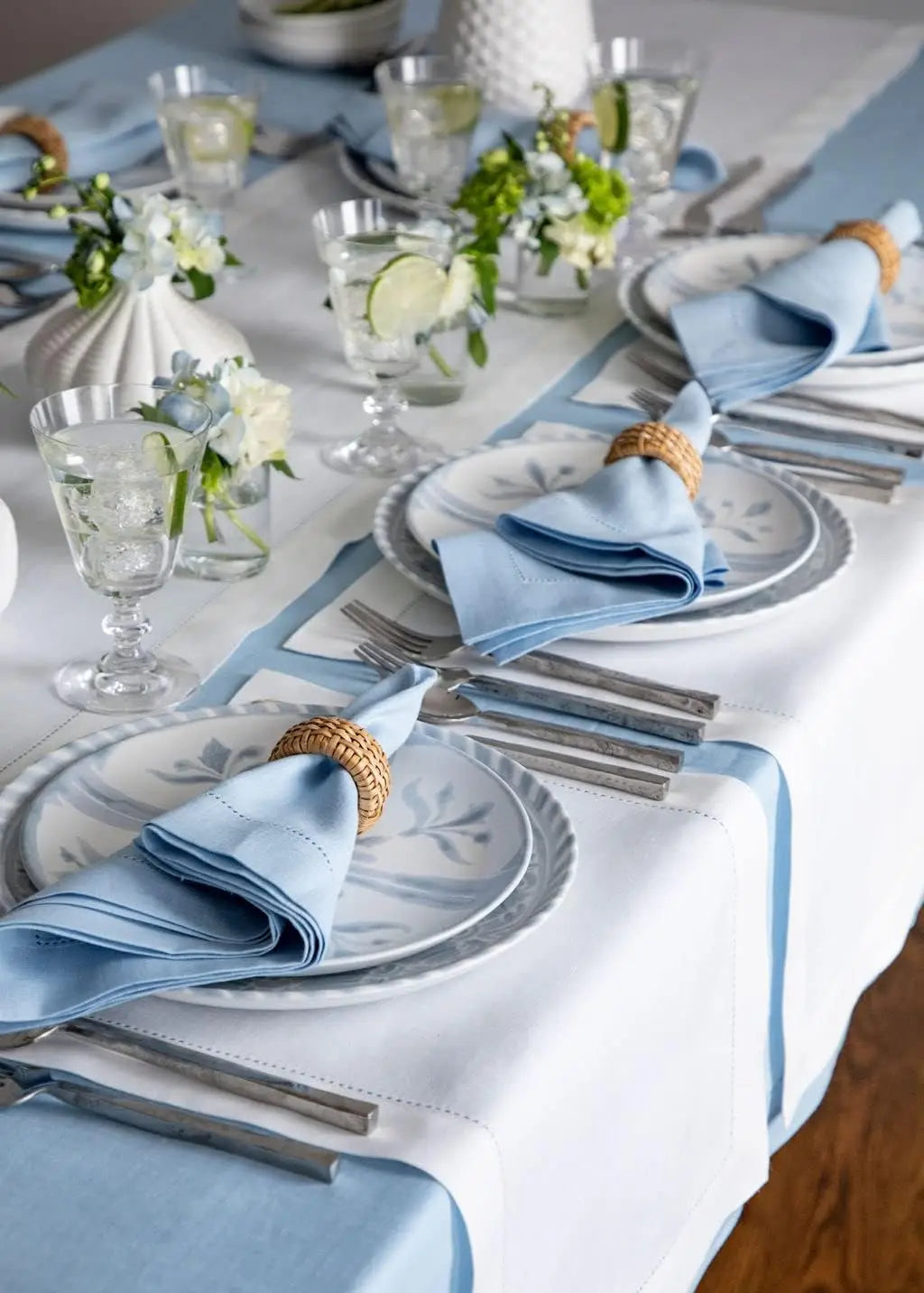Set of 4 White Linen Placemats with Hemstitch, 14x19 Inch, Pure Linen Table Mats for Holidays and Special Occasions
